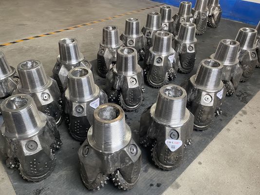 بیت درج کاربید تنگستن IADC 537 12 1/2 اینچ 12 1/4 اینچ برای استخراج گاز