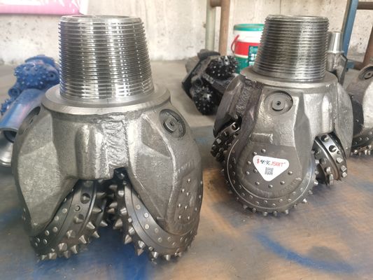 مته سنگ چرخشی کاربید تنگستن 15 1/2 اینچ 393.7 میلی متر JSBIT Tci Tricone Bit 15