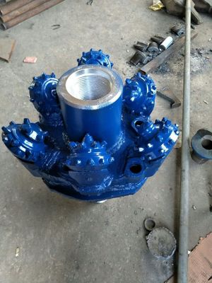 700mm 28inch جمع و جور شده Bit Hole Openerr برای چاه آب و حفاری عمودی