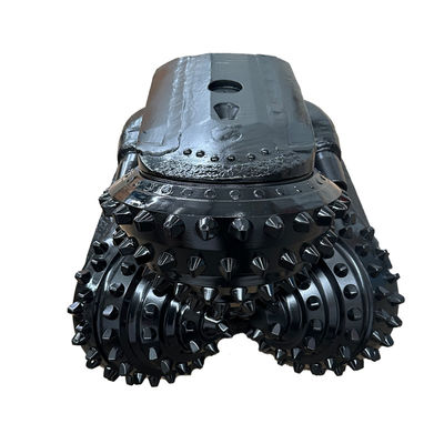 IADC517 با کیفیت بالا 26 اینچ 660 میلی متر Tricone Rock Drill Bit