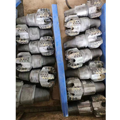 فابريکه 118mm 4 5/8inch 5blades PDC هسته حفاری بیت